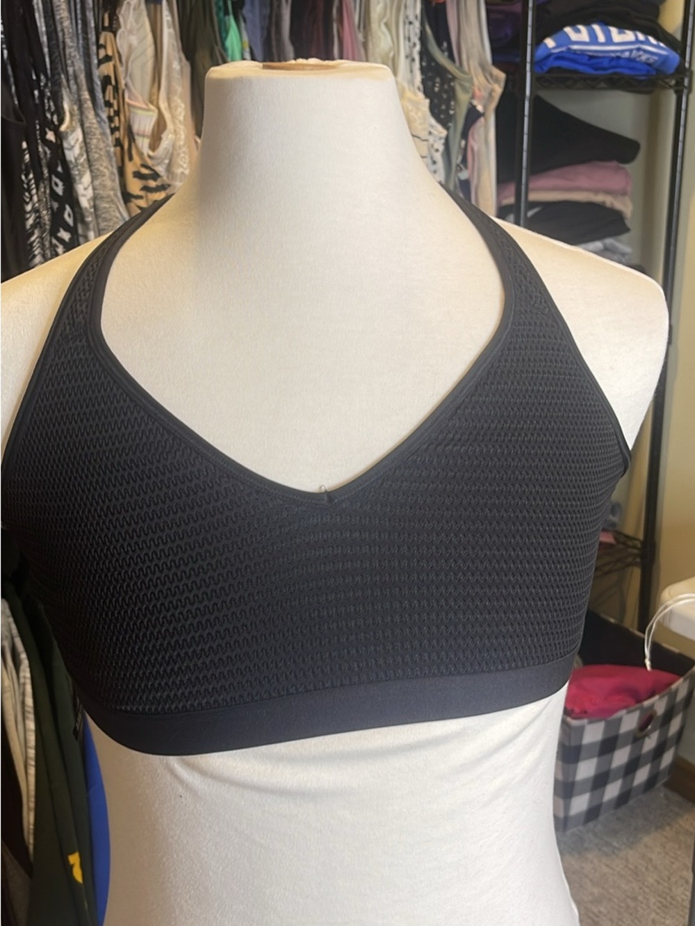 Victoria's Secret Black V-Neck Seamless Sports Bralette